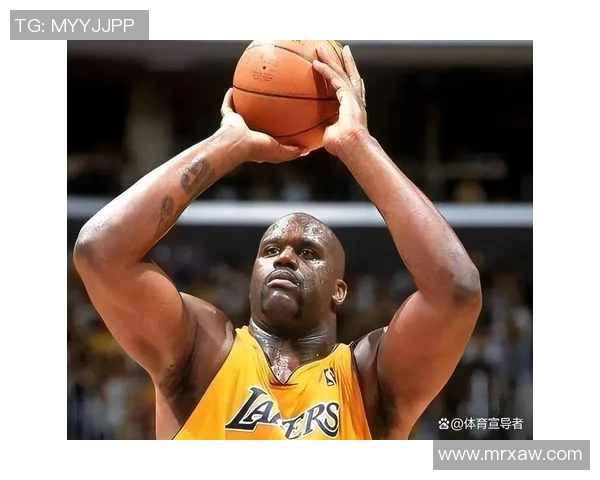 奥尼尔领衔对决篮网传奇之战，重温经典篮球时刻与激情对抗